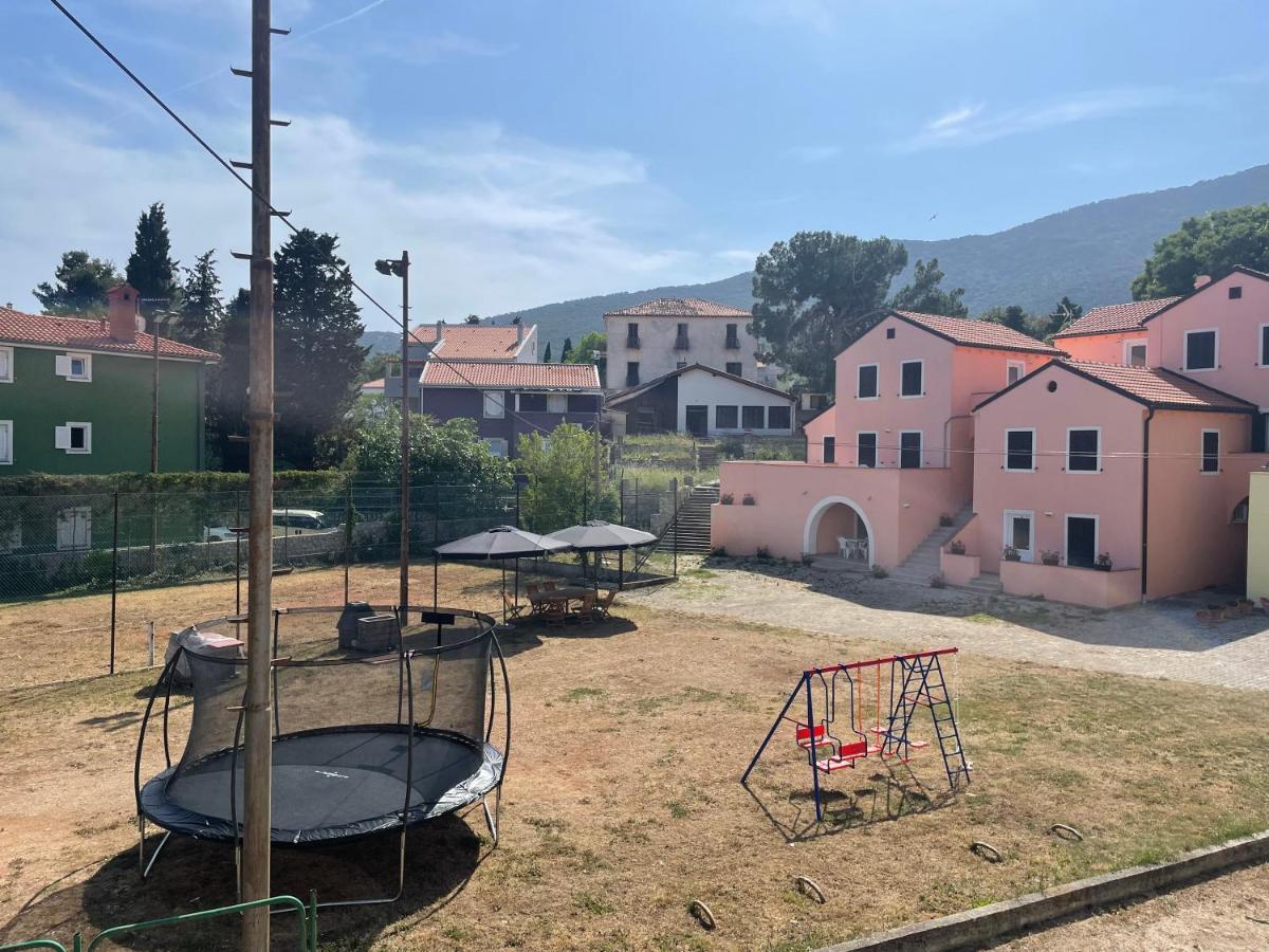 Apartmán Olive Nerezine Exteriér fotografie